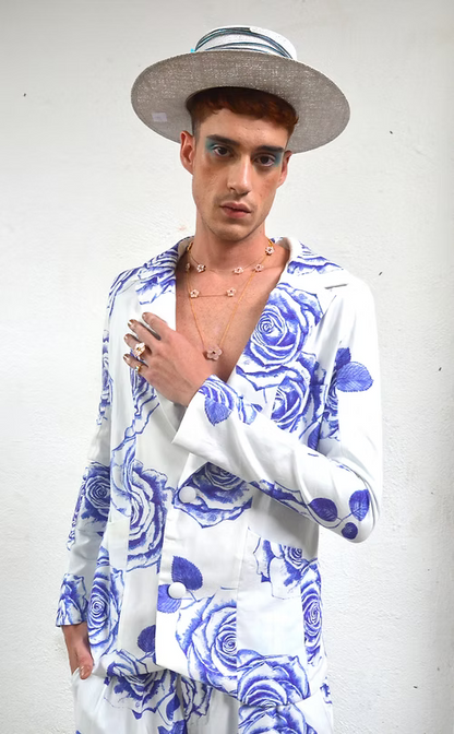 Blazer Rosas Azuis em Viscose Ecovero: Alfaiataria Sustentável