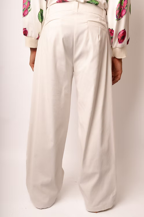 Calça pantalona em Algodão Estruturado