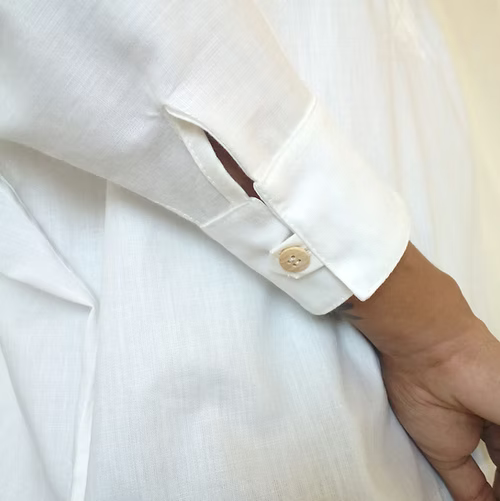 Camisa de Algodão com Manga Morcego: Liberdade e Estilo