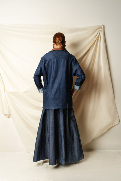Jaqueta longa, indigo natural,  TA Studios.